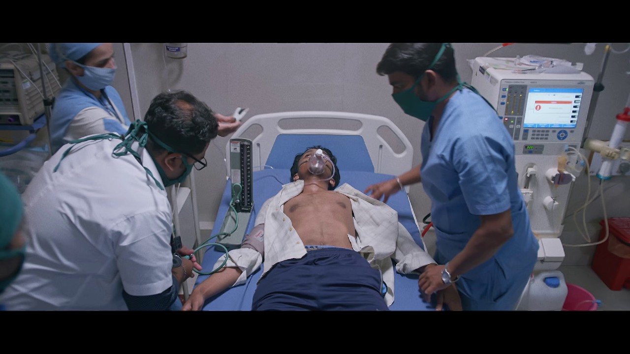 Hya Goshtila Navach Nahi (2023) AMZN WEB-DL English 1080p HEVC DDP 5.1 ESub.mkv.0003
